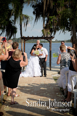Best Paradise Cove at Buena Vista Watersports in Orlando, Florida wedding photographer - Sandra Johnson (SJFoto.com)